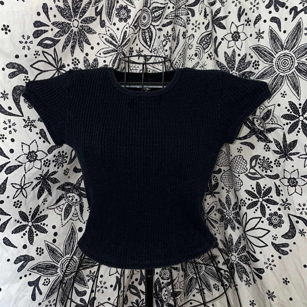AEO Black Short Sleeve Top